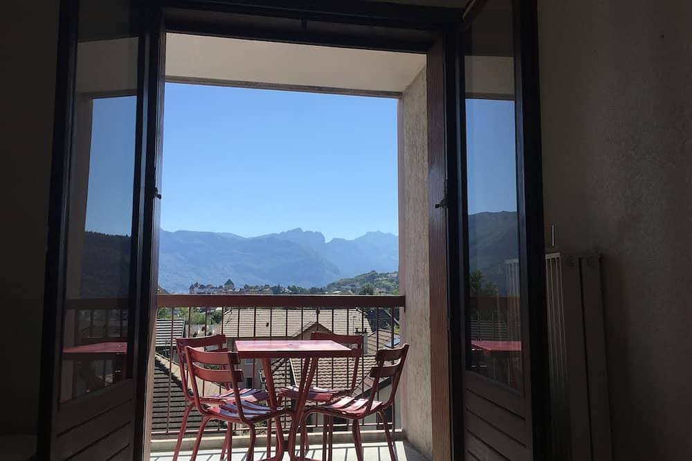 Foto 8 von 8: Apartment 40 M2 with nice view, quiet location 10mn walk from the center