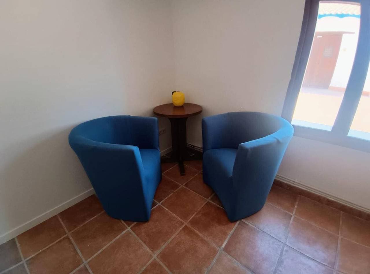 Foto 7 von 14: Zimmer „Lemon“ mit Gemeinschaftspool, WLAN und Klimaanlage