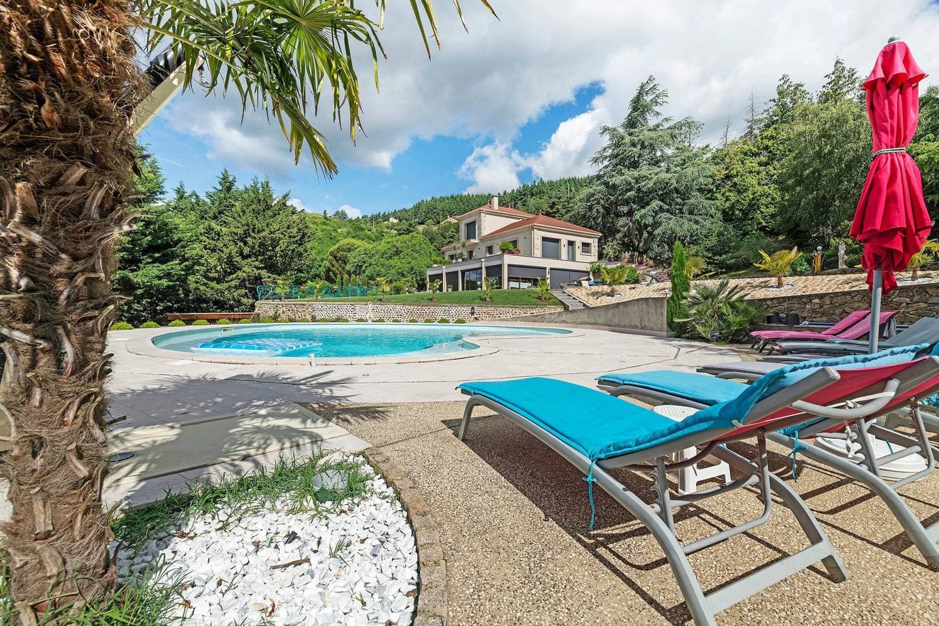 Foto 11 von 23: Chalet „Au Domaine De Cabu“ mit Bergblick, Gemeinschaftspool und WLAN