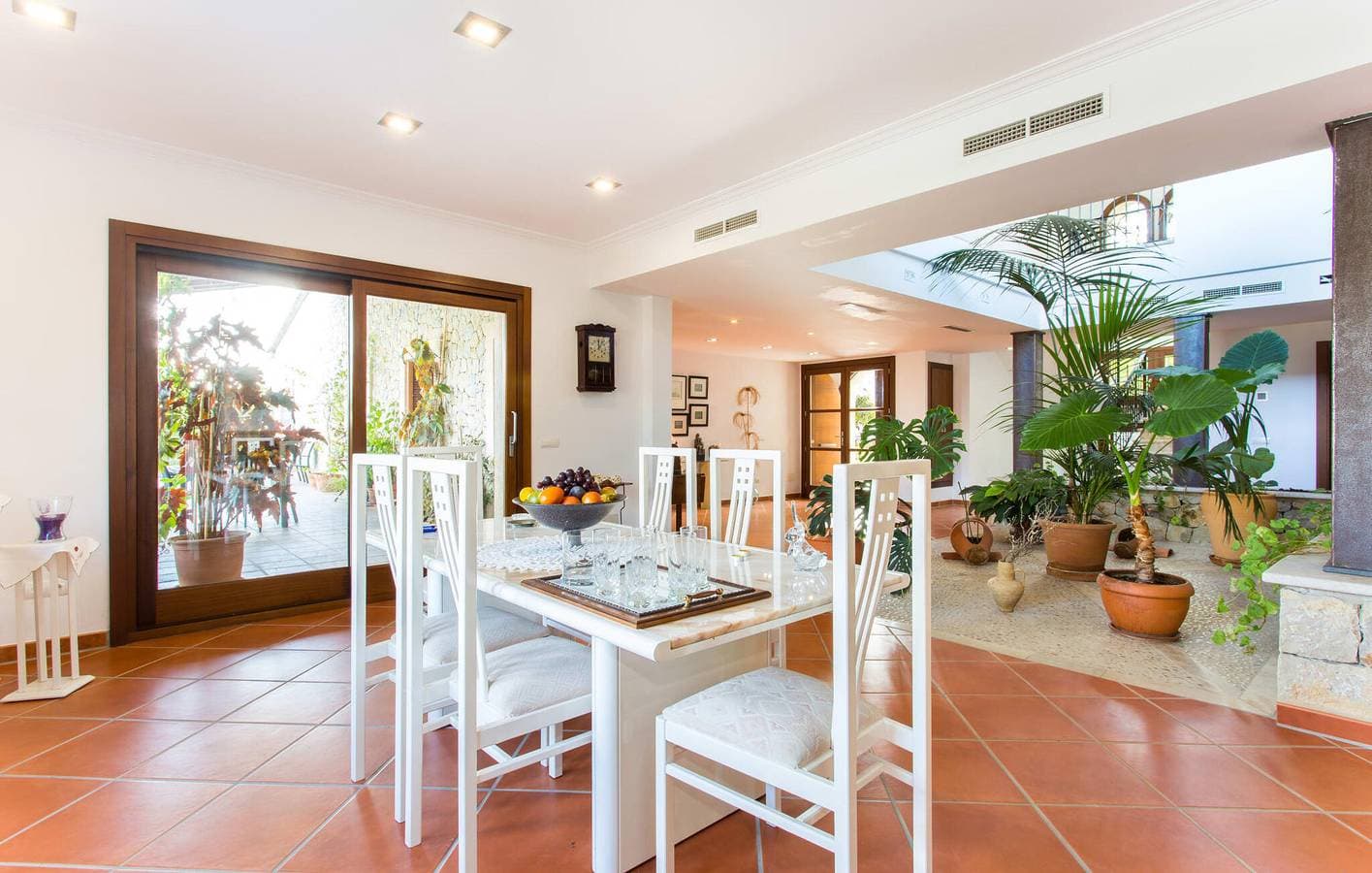 Foto 9 von 42: Gemütliche Wohnung mit Terrasse, Pool und BBQ in der Nähe von Mancor de la Vall