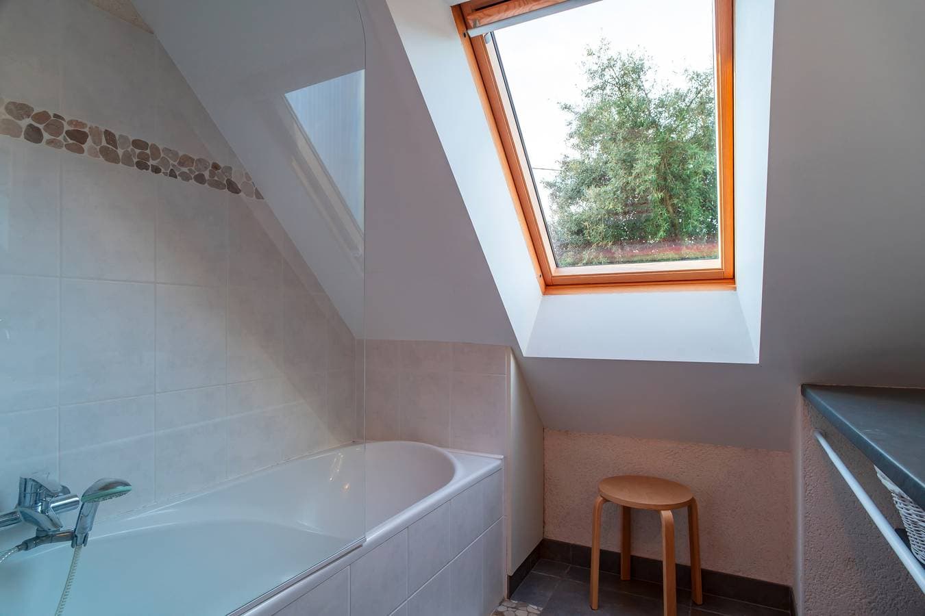 Foto 11 von 22: Ferienhaus für 8 Personen mit Seeblick