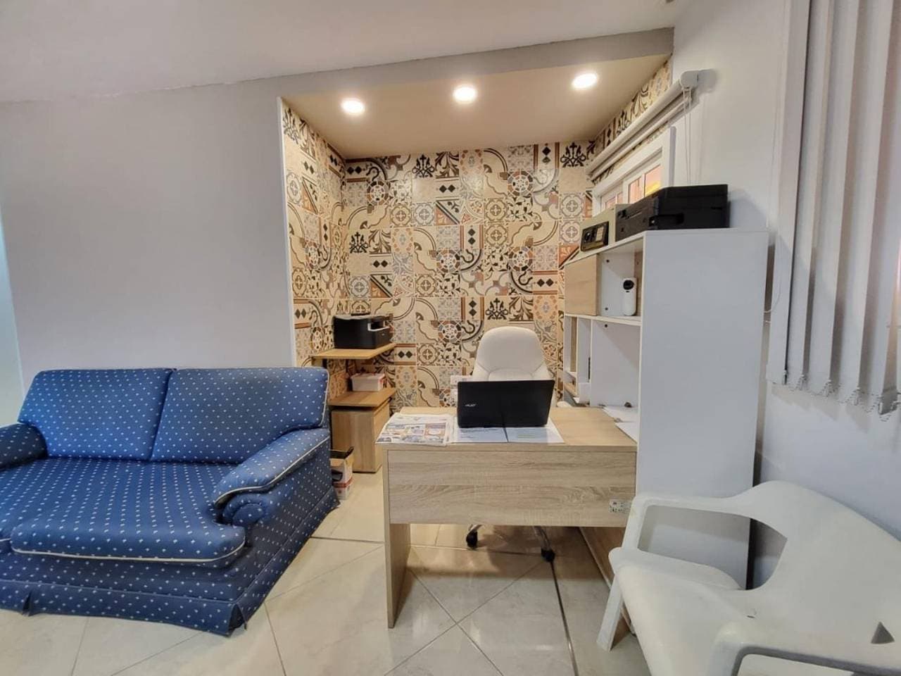 Foto 5 von 16: Guest House die 7 Inseln, rotes Zimmer