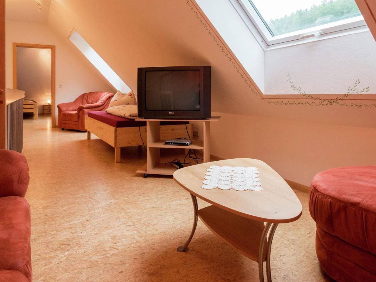 Foto 10 von 25: Two-Bedroom Holiday Home