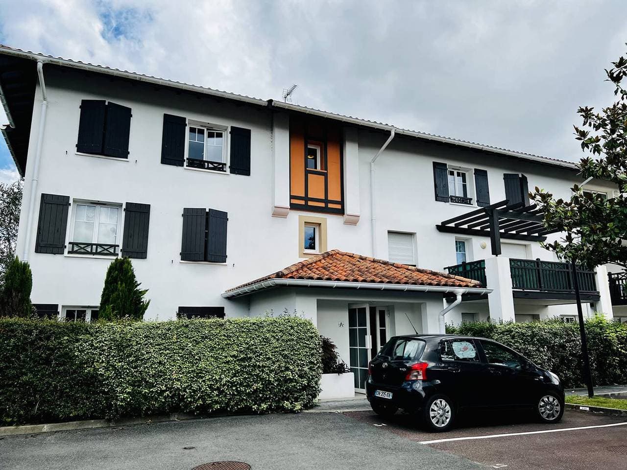Komfortable T2 in Cambo-Les-Bains mit Terrasse und Parkplatz 1