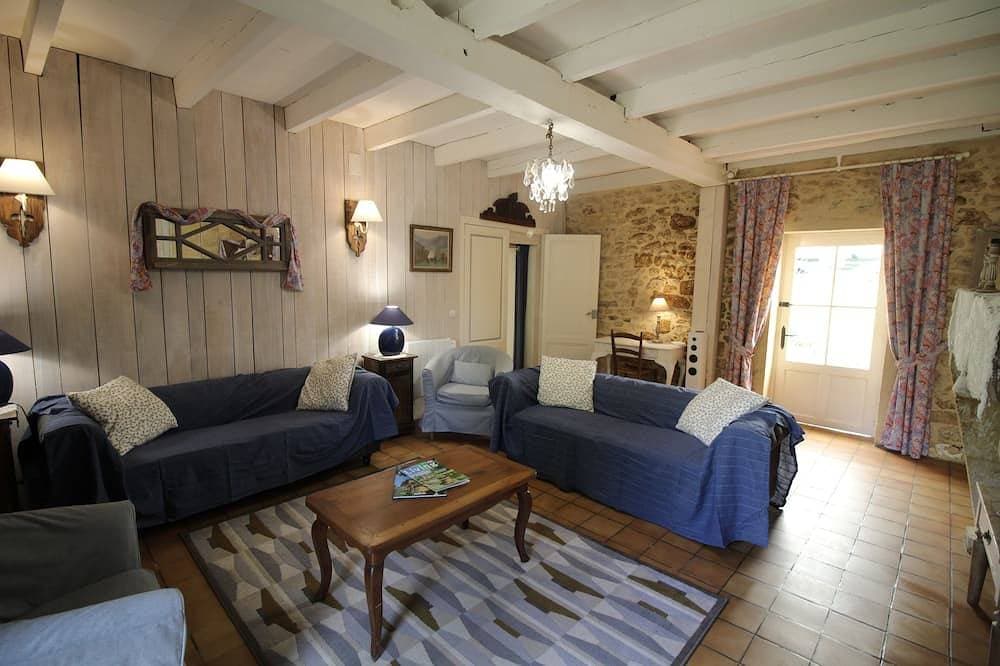 Foto 8 von 30: Authentisches Landhaus von Perigord, Charme, Ruhe und Komfort 4 *