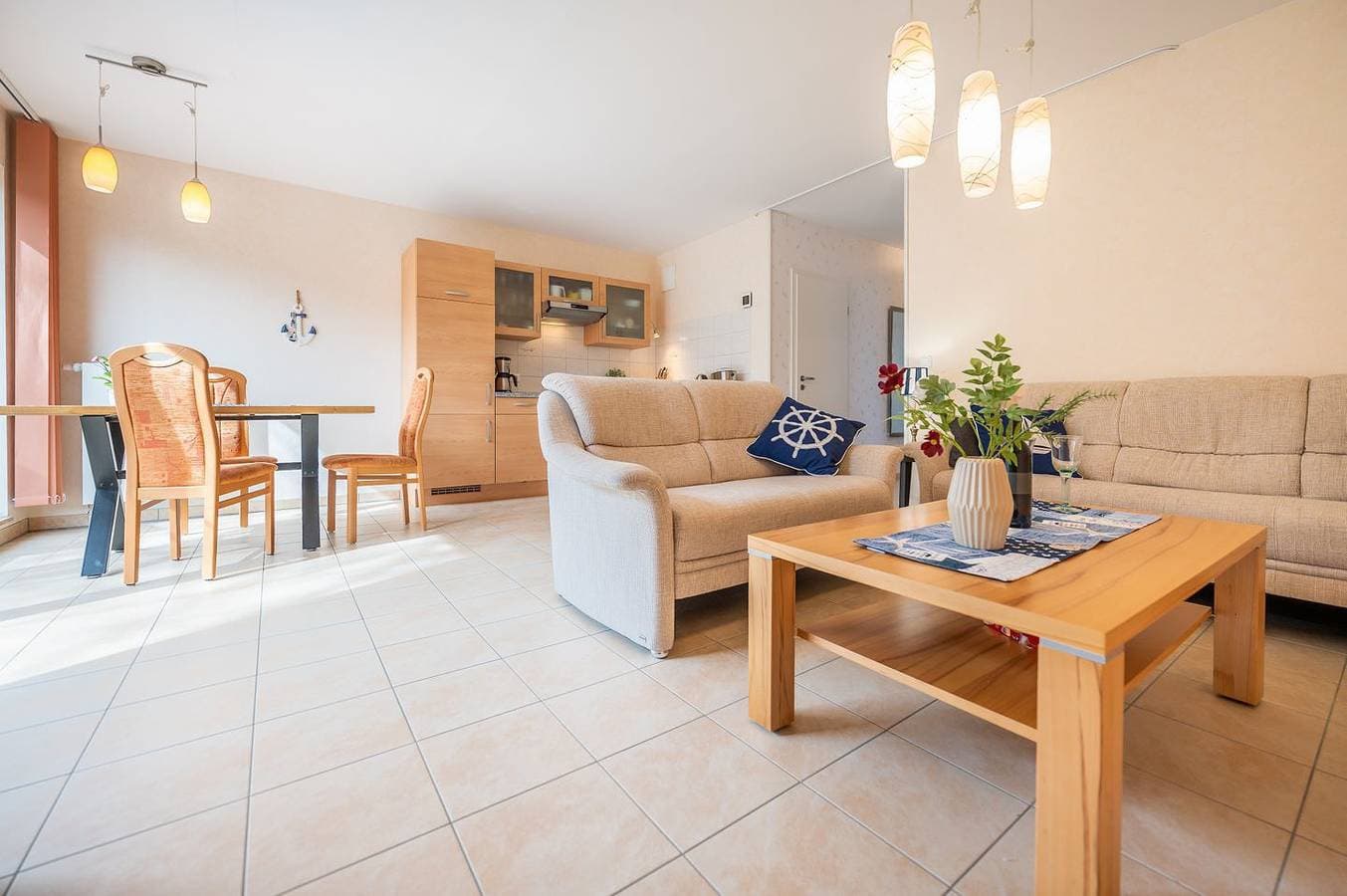 Gemütliche Ferienwohnung mit Südwestterrasse, direkte Strandlage 1