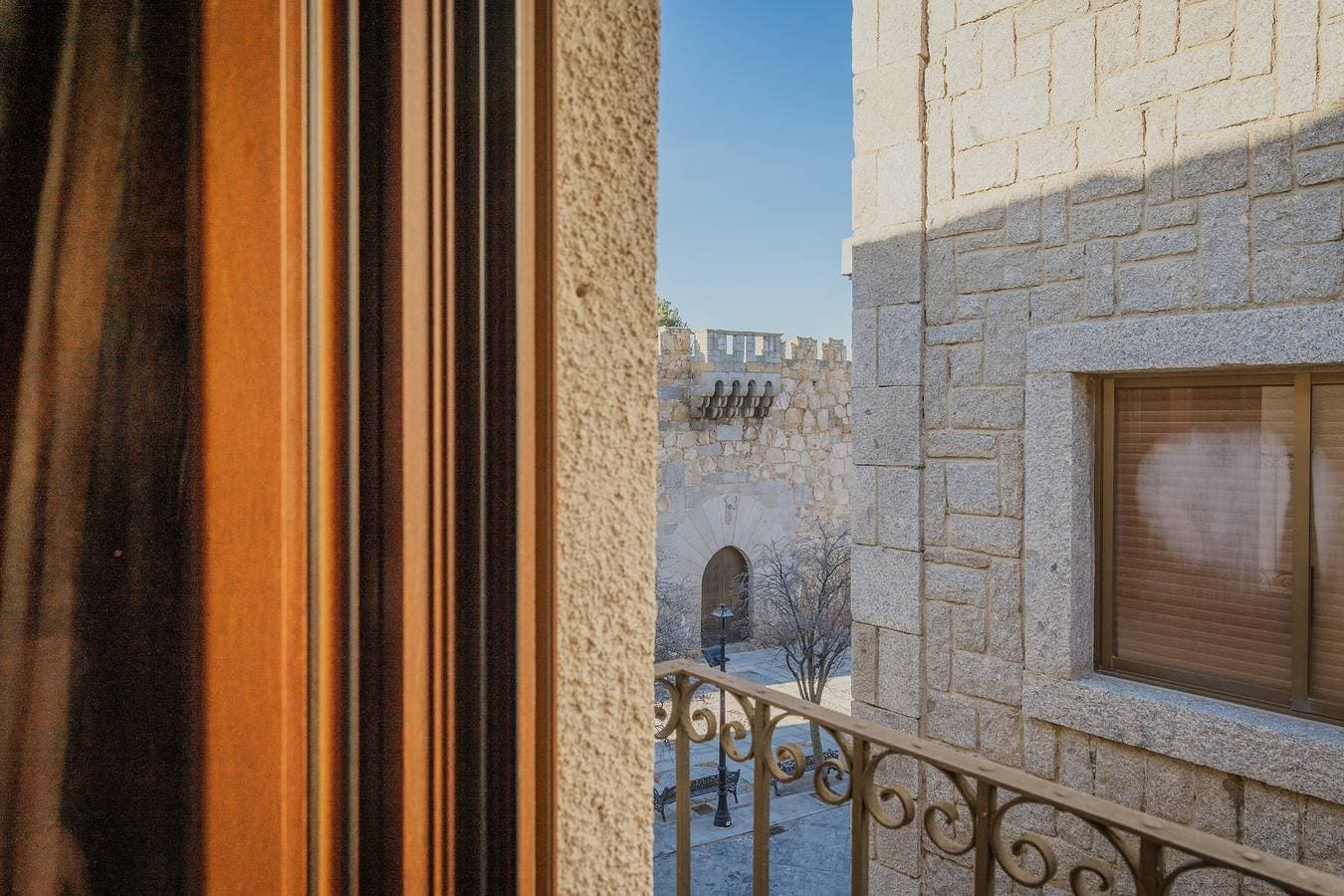 Foto 4 von 34: Apartment im historischen Zentrum von Ávila mit Balkon und Stadtblick