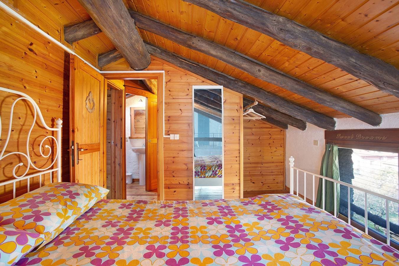 Foto 13 von 40: Ferienhaus 'Cascina Taronico' mit Seeblick und WLAN