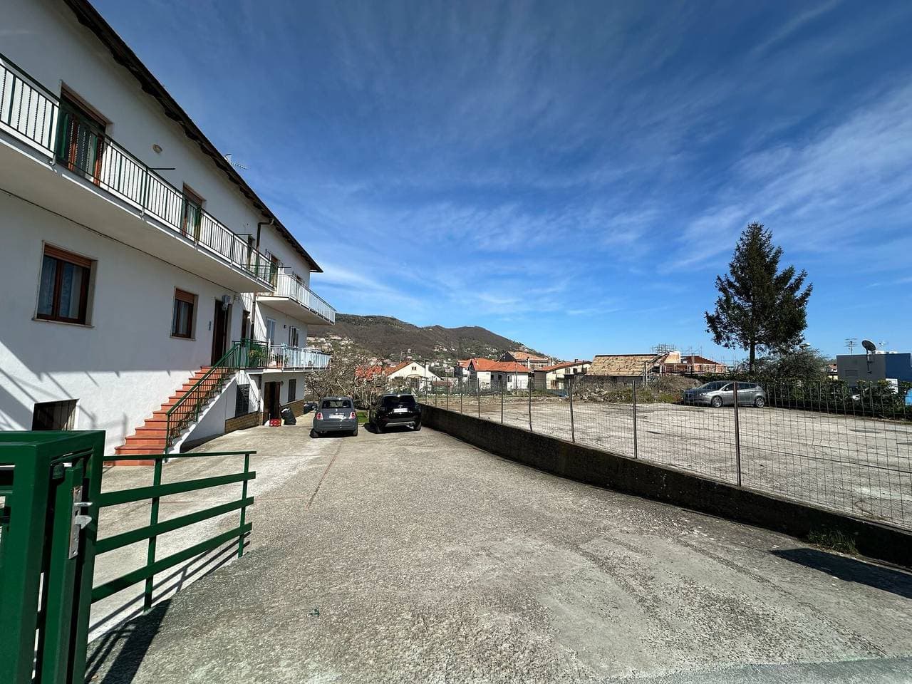 Foto 2 von 24: Ferienwohnung 'Ischia Con Terrazza' mit Privatterrasse, Gemeinschaftsgarten und Wi-Fi