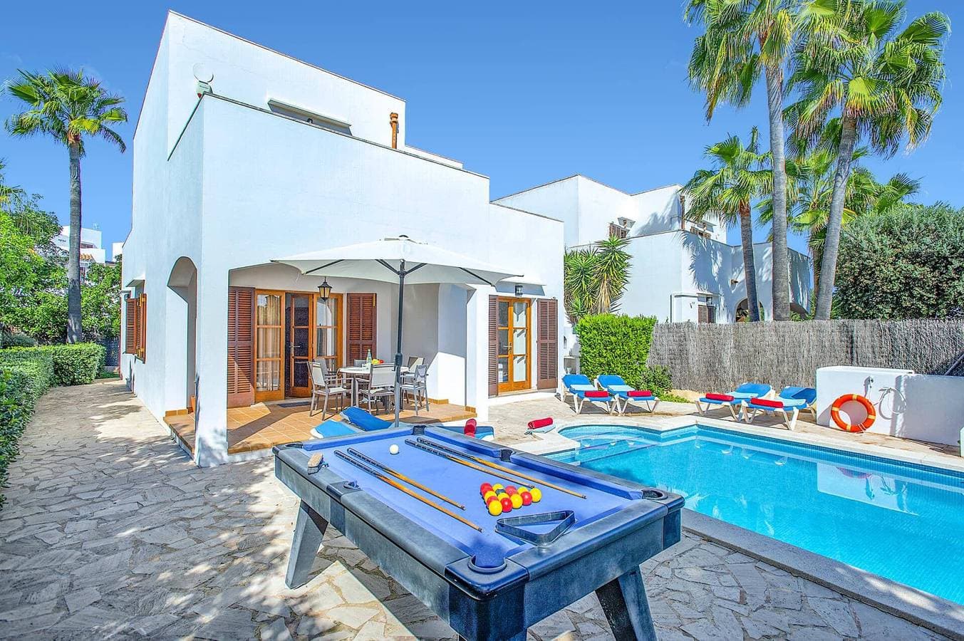 Foto 7 von 25: Villa für 6 Personen mit Garten