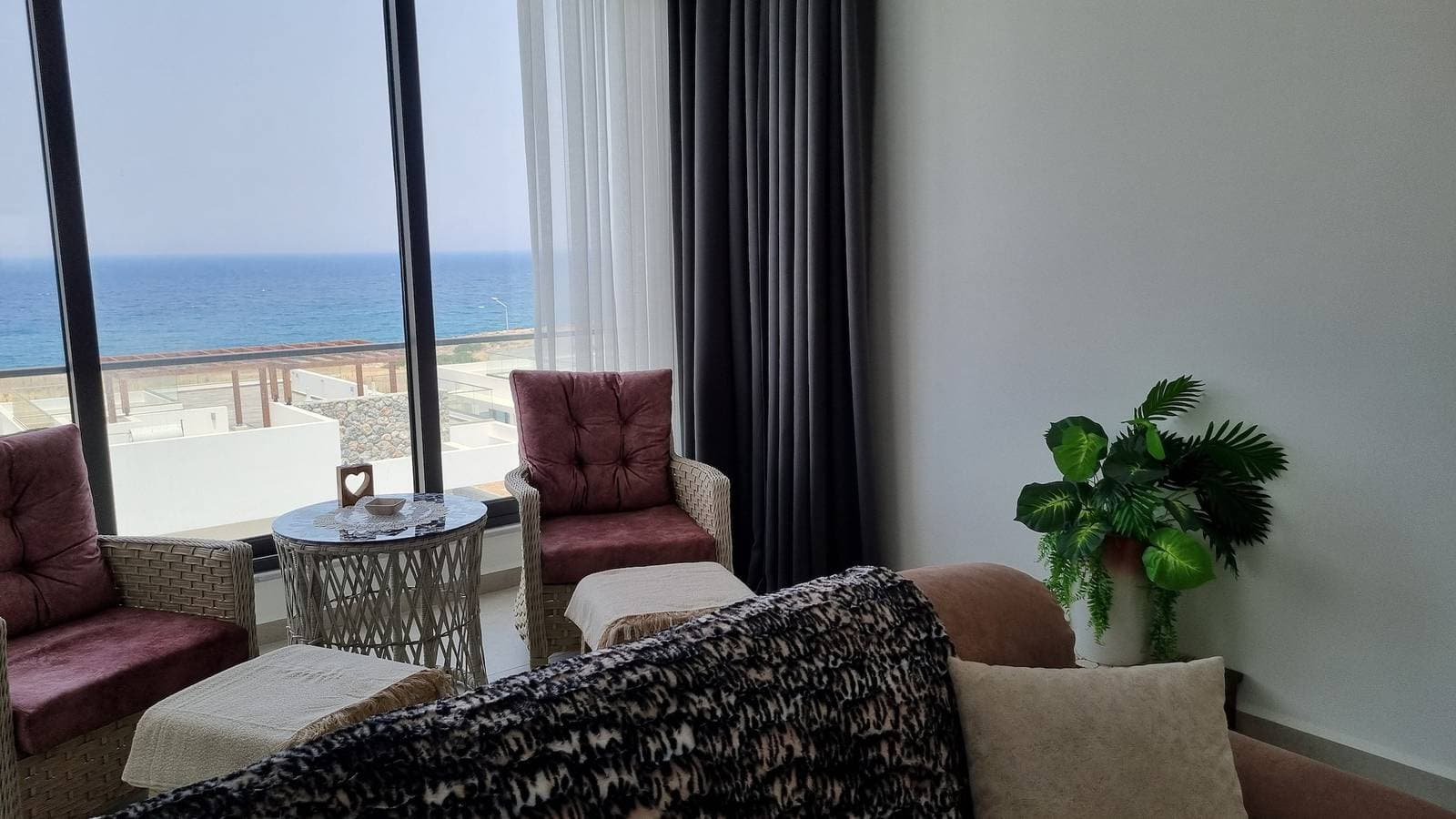 Foto 4 von 41: I7 Lighthouse Apartment mit privatem Pool