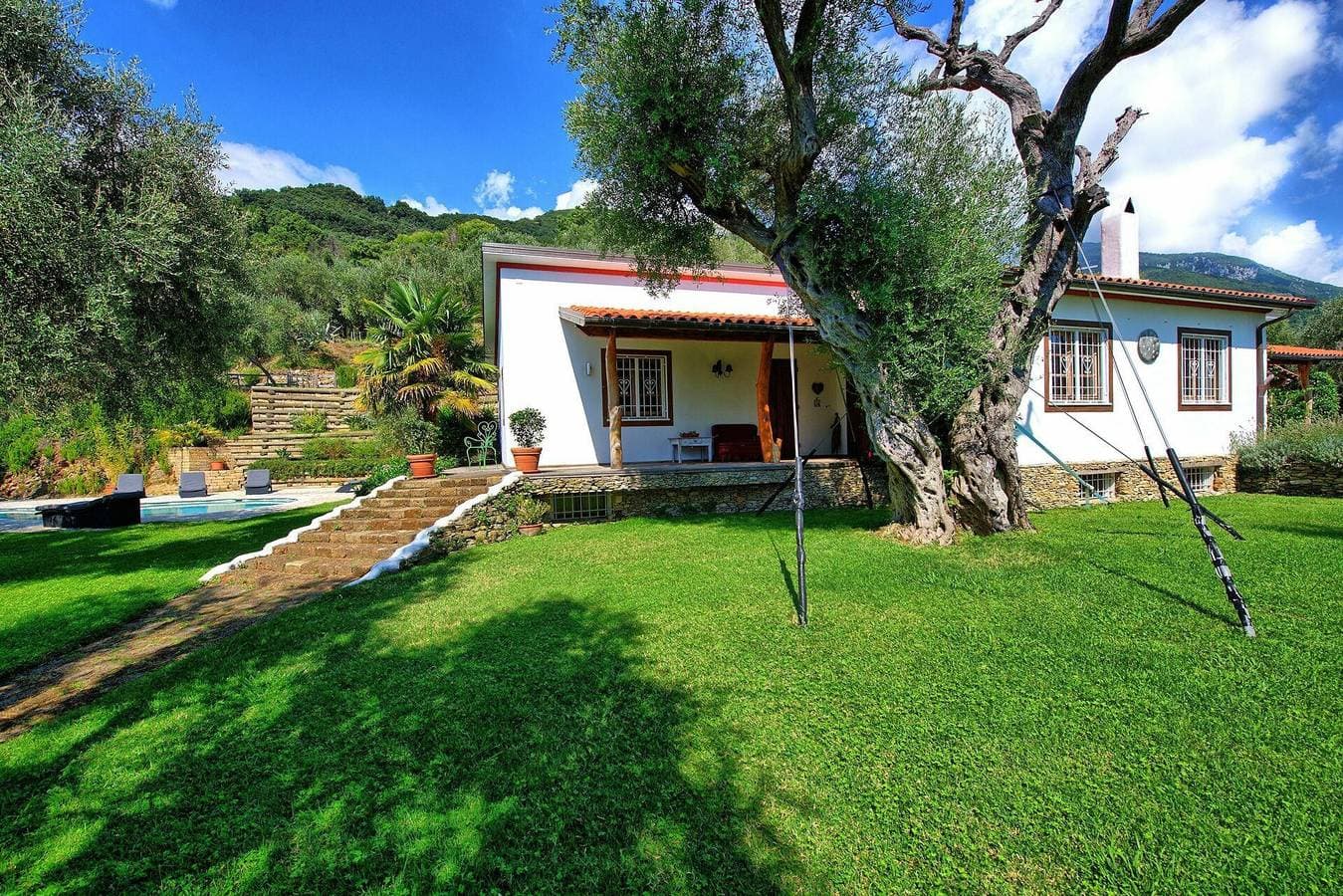 Foto 5 von 45: Villa für 8 Personen mit Pool