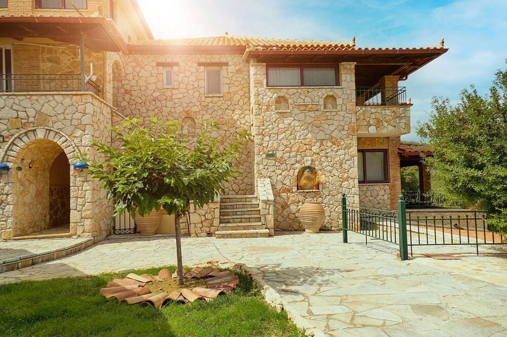 Foto 4 von 14: Villas Cavo Marathia - Studio mit Panorama-Meerblick und Pool in Traumlage
