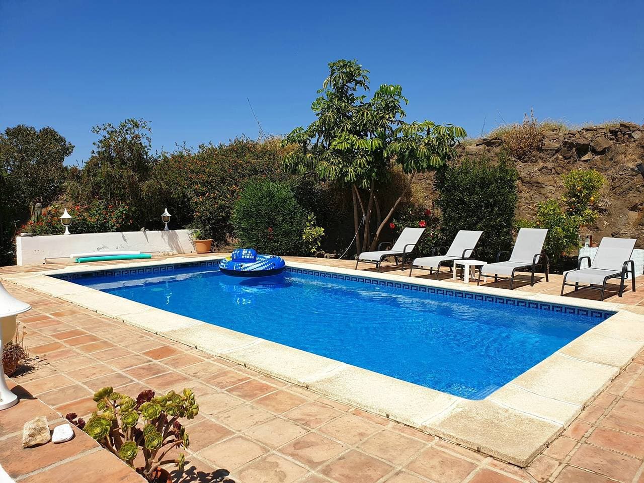 Foto 9 von 50: Ferienhaus 'Casa Dahlia' mit Meerblick, privatem Pool und Klimaanlage