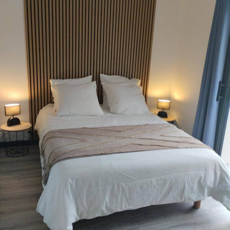 Foto 12 von 22: Double Room with Private Bathroom