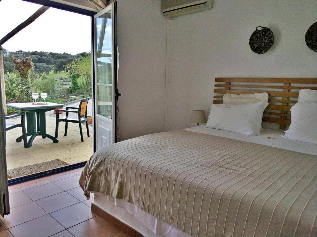 Foto 8 von 11: Double Room with South View