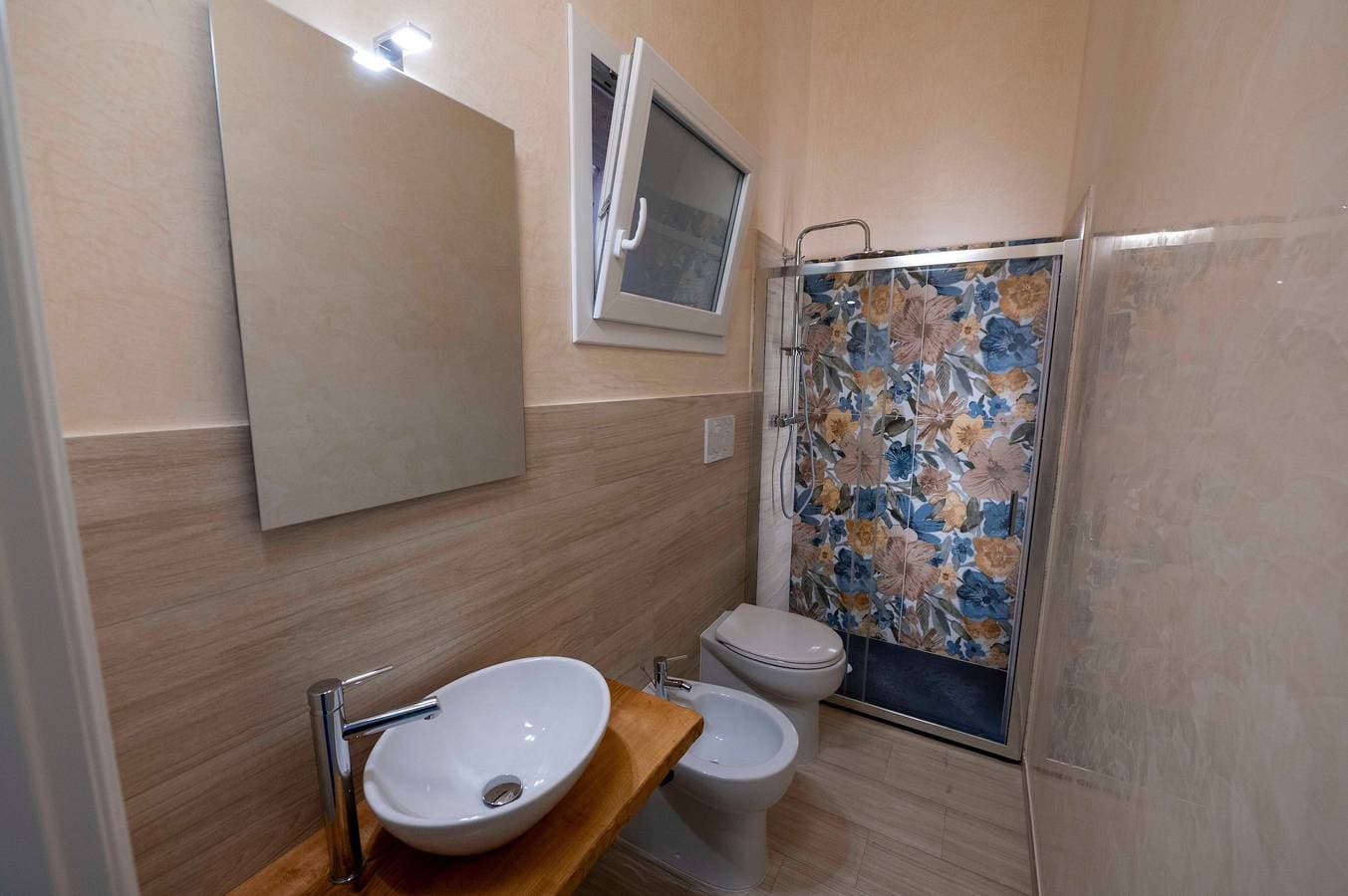 Foto 13 von 16: Suite degli Ulivi – Teresita Guest House