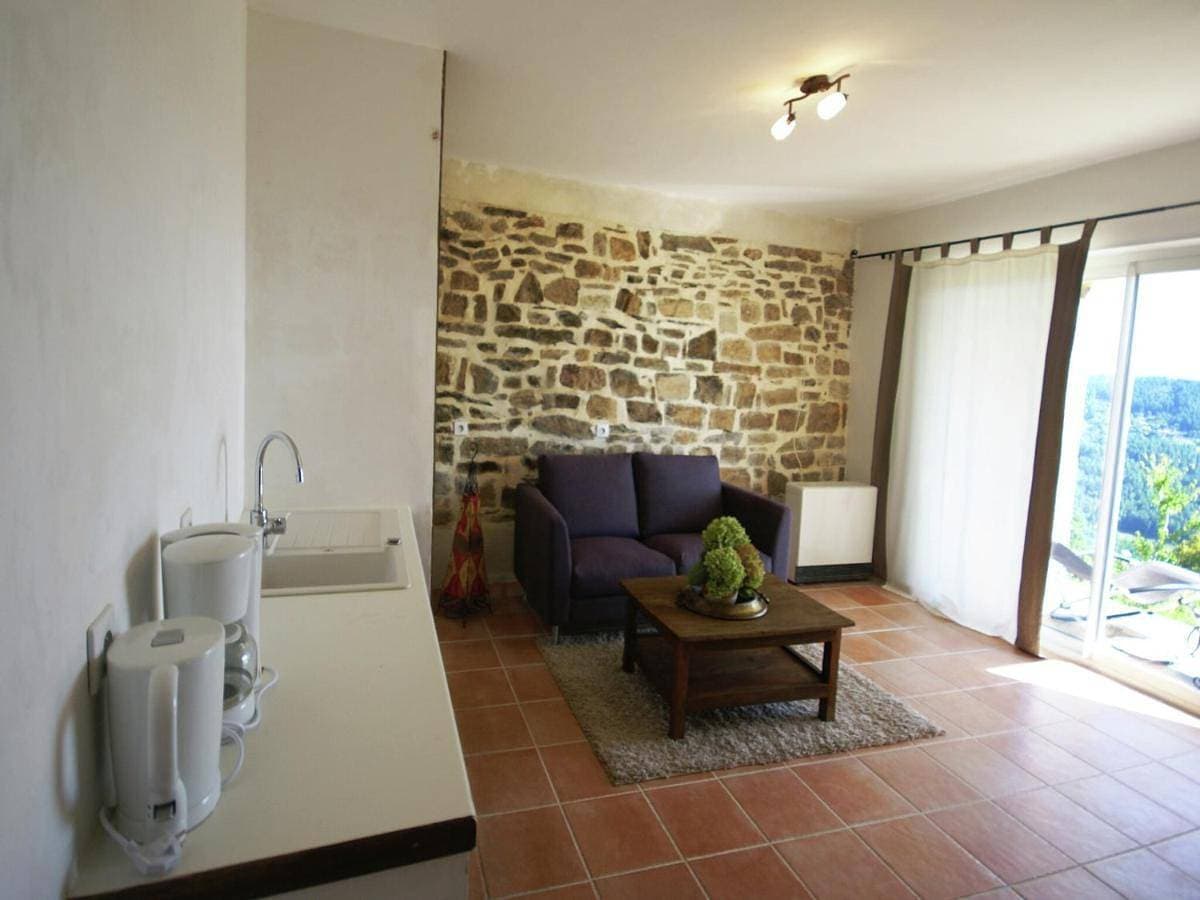Foto 3 von 13: Two-Bedroom Holiday Home