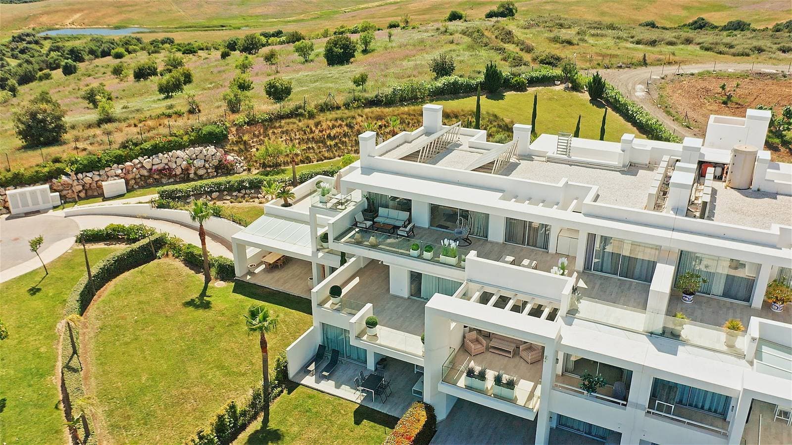 3118 Luxury Penthouse 1