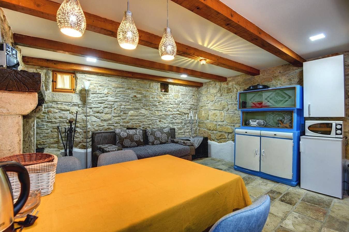 Foto 9 von 20: Steinhaus mit privatem und großem Pool, WLAN, BBQ