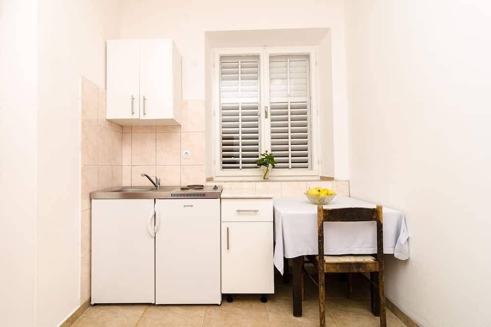 Foto 9 von 15: Guest House Kiko - Apartment with Balcony (A5)