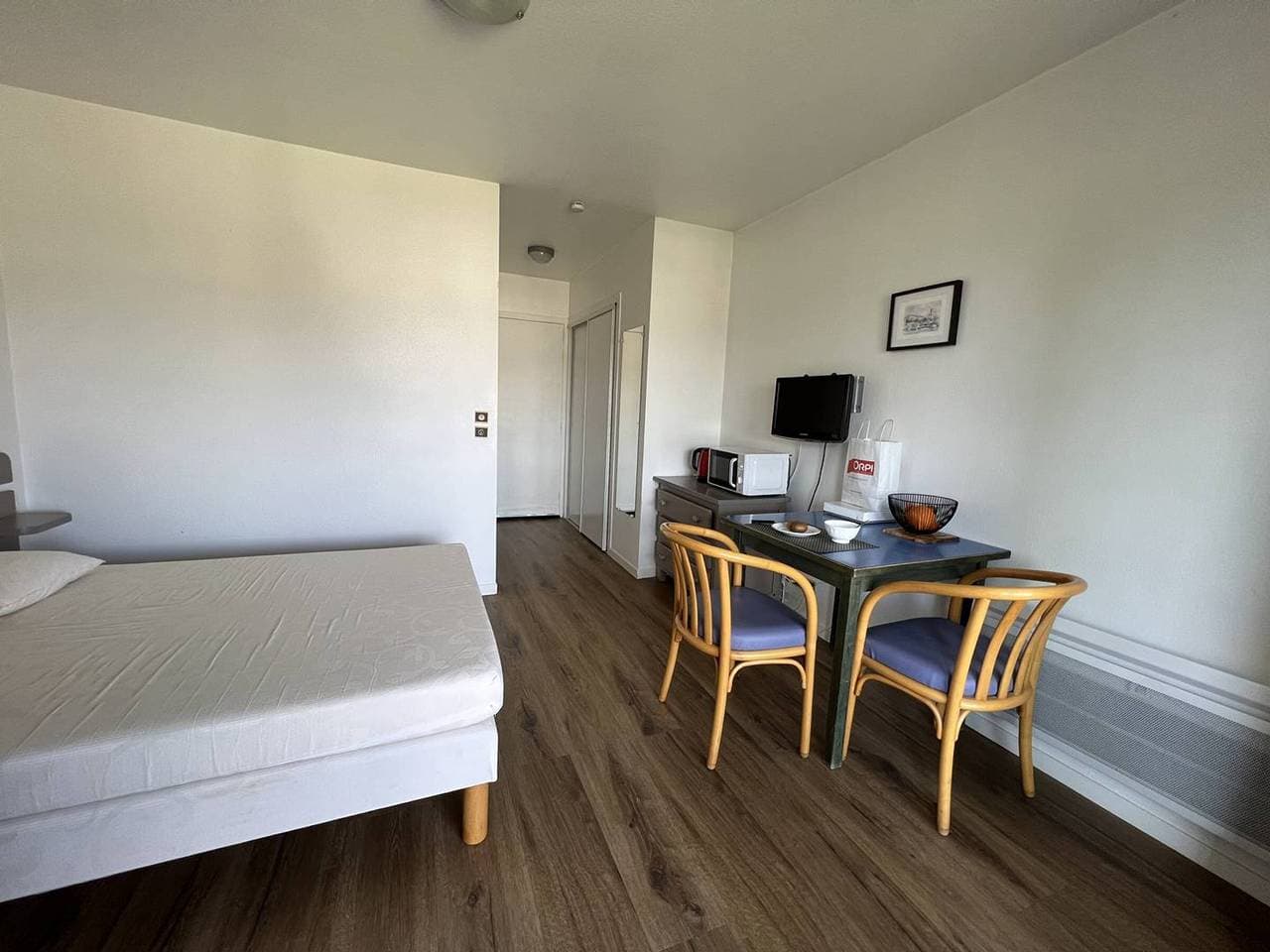 Foto 7 von 17: Studio in Cambo-les-Bains, Internet, Parkplatz, Haustiere erlaubt