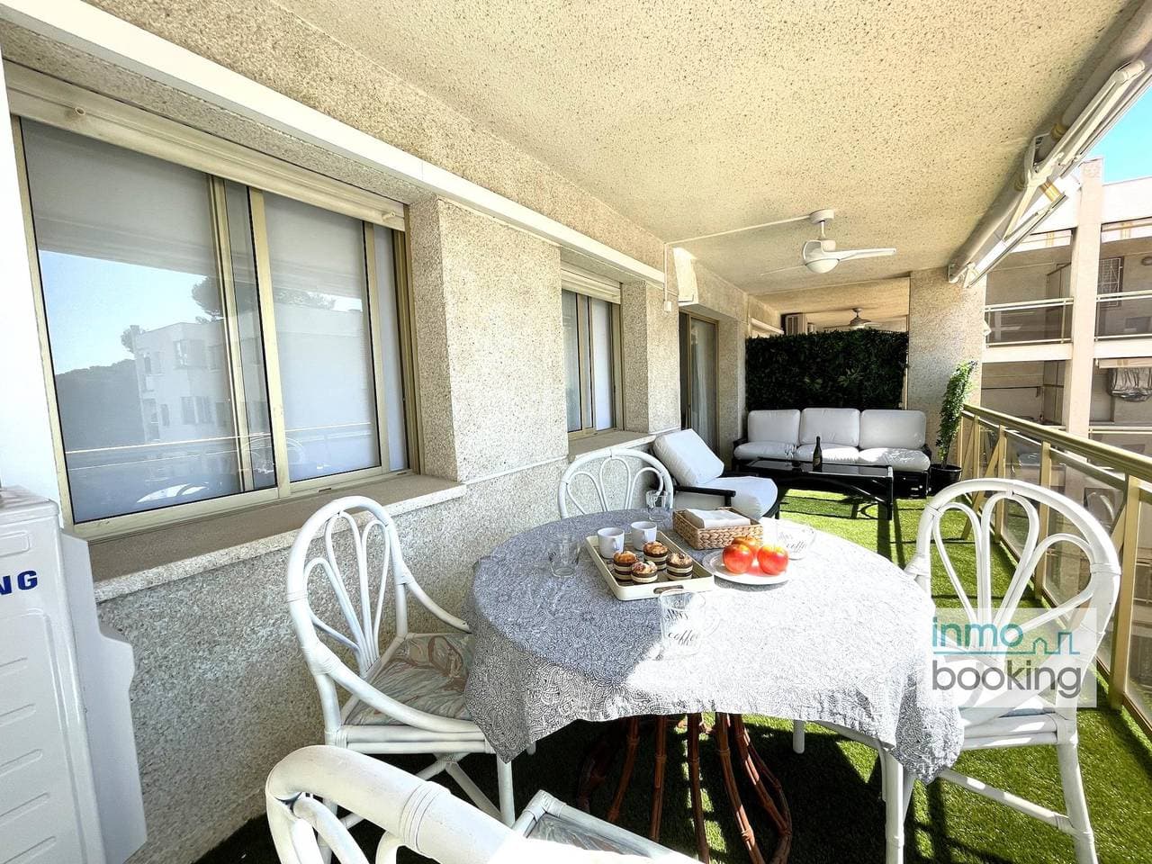 Foto 10 von 48: Ferienwohnung für 5 Personen mit Seeblick