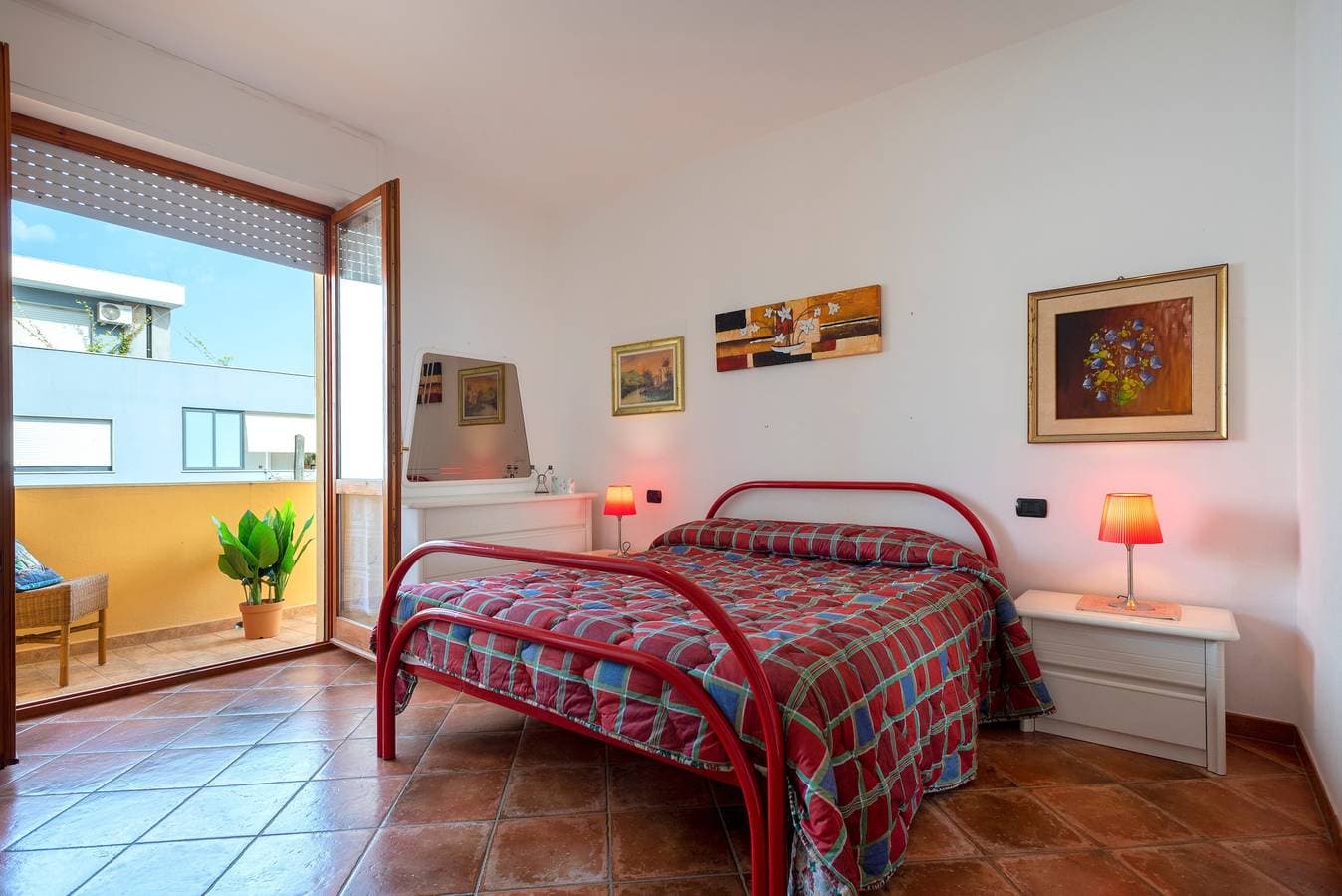 Foto 8 von 20: Ferienhaus Villafiorita mit Balkon, WLAN & Terrasse
