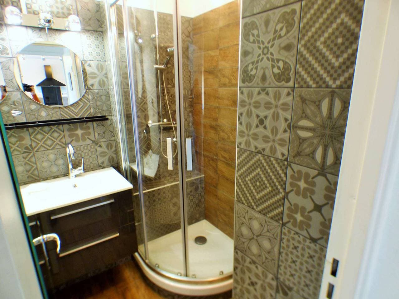 Foto 7 von 10: Renovierte Wohnung, Residenz mit Swimmingpool im Dorf Saint Mandrier