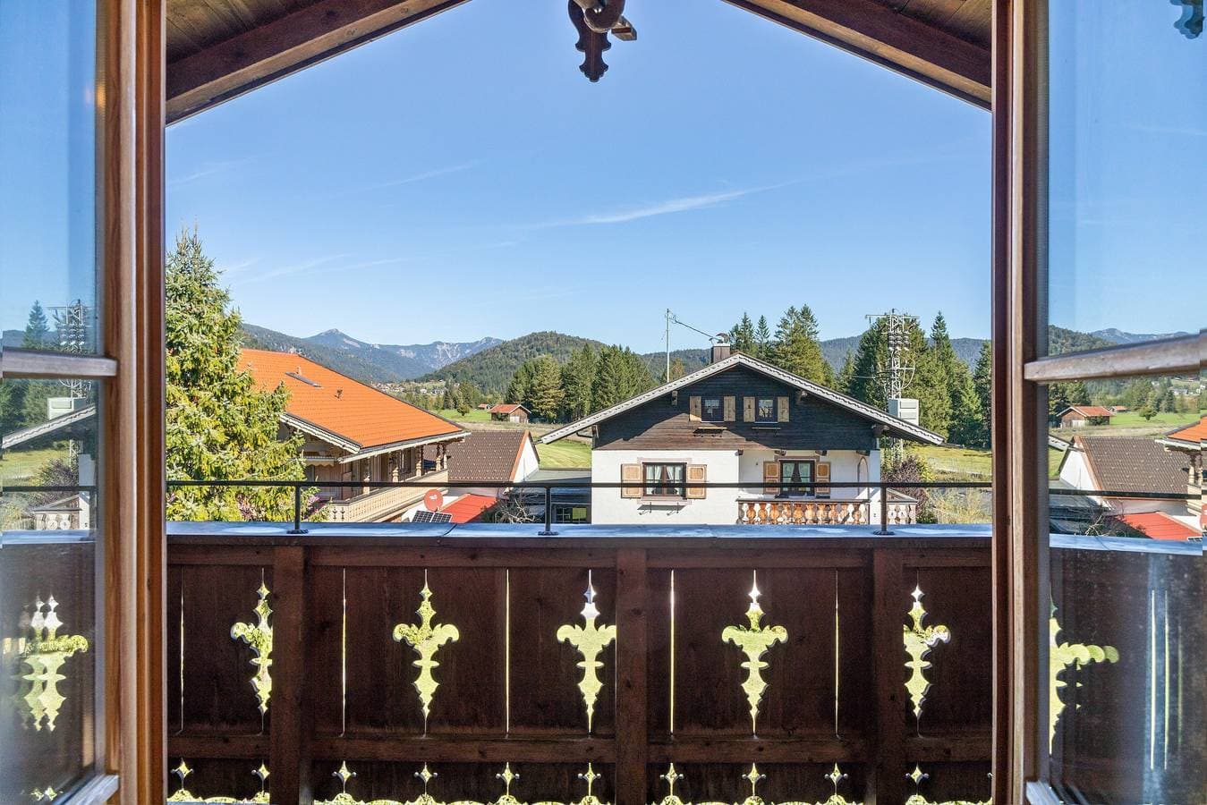 Foto 4 von 25: Apartment 'Herzogstand' mit Bergblick, Balkon und WLAN