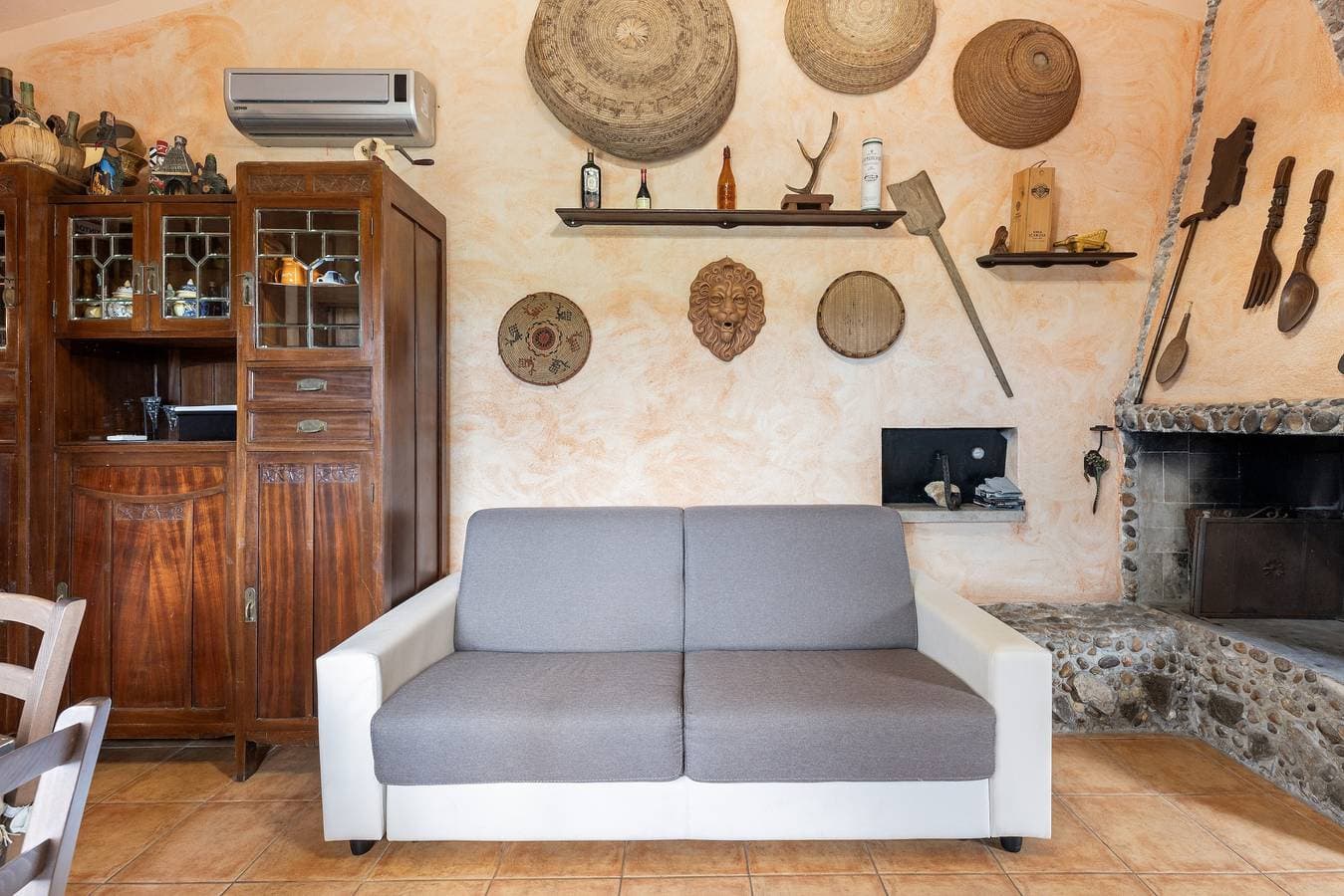 Foto 4 von 26: Ferienhaus „Villa Anna mit Garten“ mit privater Terrasse, WLAN und Klimaanlage
