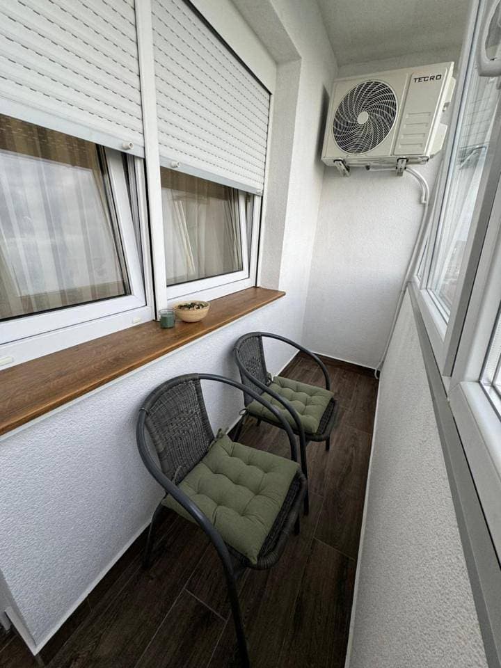 Foto 13 von 29: Studio Apartment with Balcony