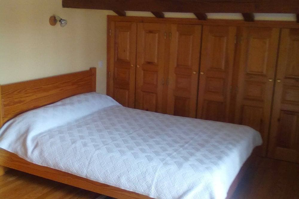 Foto 8 von 30: Traditionelles, baskisches Ferienhaus mit Swimmingpool und Sommerküche