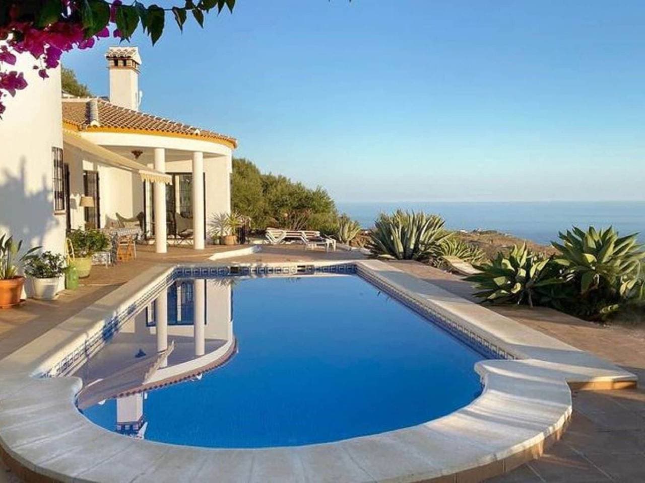 Foto 10 von 40: Villa in Arenas mit Meerblick
