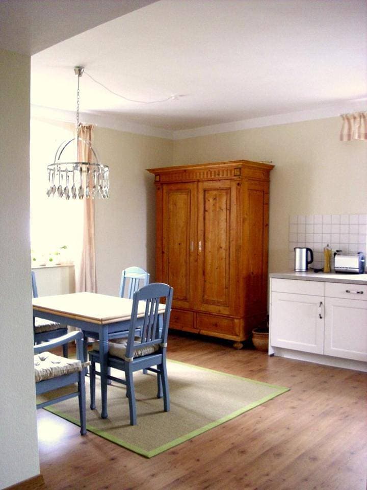 Foto 10 von 23: One-Bedroom Apartment
