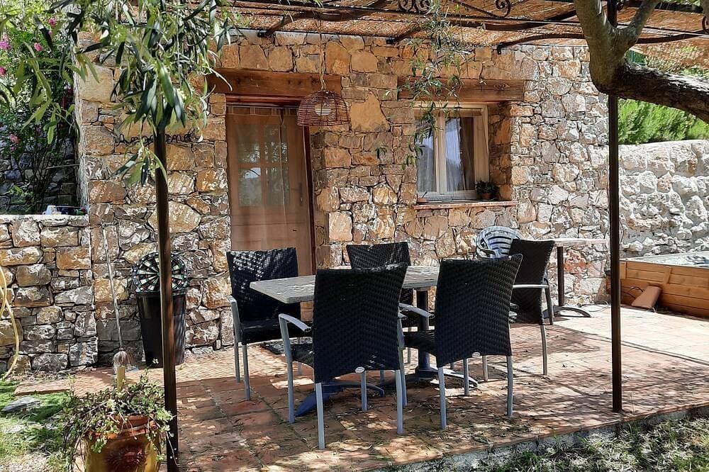 Picturesque cottage for nature lovers 1