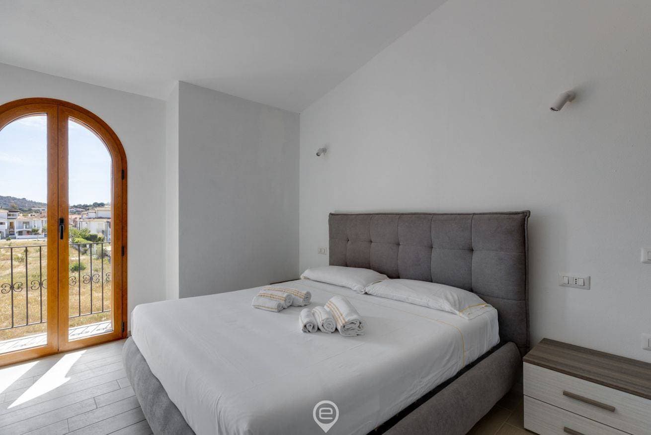 Foto 5 von 34: Ferienwohnung für 4 Personen mit Balkon/Terrasse