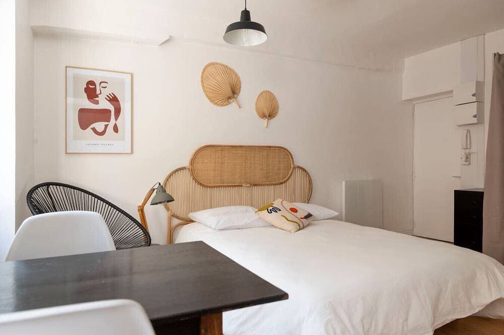 Foto 4 von 21: Charming studio apartment right in the heart of downtown