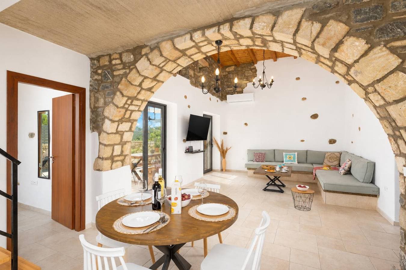Foto 7 von 18: Villa für 6 Personen mit Garten