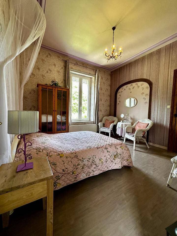 Foto 7 von 15: Double Room with Private Bathroom