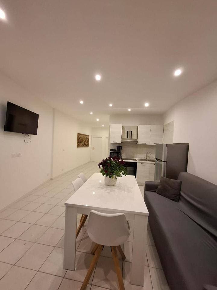 Foto 7 von 16: Two-Bedroom Family Apartment