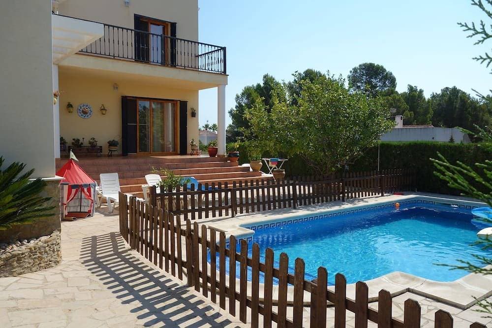 Foto 11 von 19: Villa mit privatem, geschütztem Pool, 200 m vom Strand entfernt, Klimaanlage