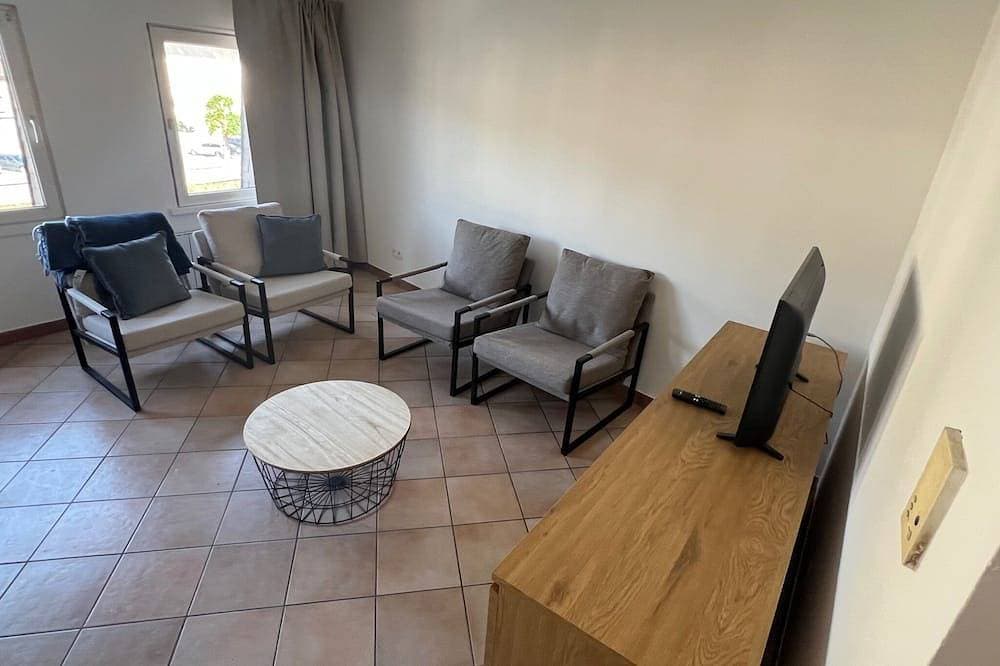 Foto 11 von 27: A Beautiful Apartment on the Semois River—It Feels Just Like Being at the Beach
