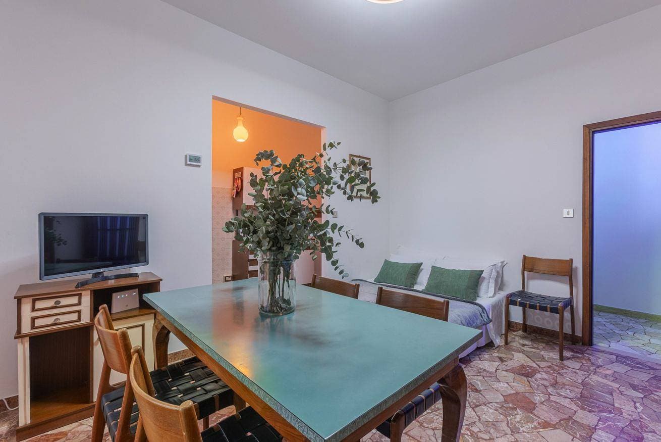 Foto 7 von 21: Ferienwohnung für 6 Personen mit Balkon/Terrasse