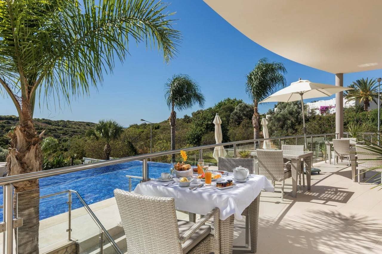 Foto 5 von 34: Caneiros Luxury House & Suites