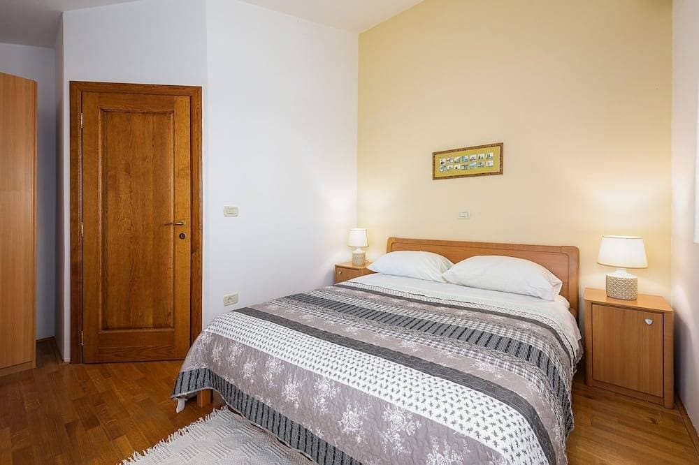 Foto 2 von 19: 2-Zimmer-Ferienwohnung mit Pool Basanija, Umag