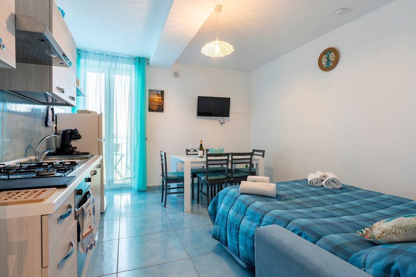 Foto 5 von 30: Ferienwohnung 'Scinniamare Con Vista' mit Meerblick, WLAN und Klimaanlage
