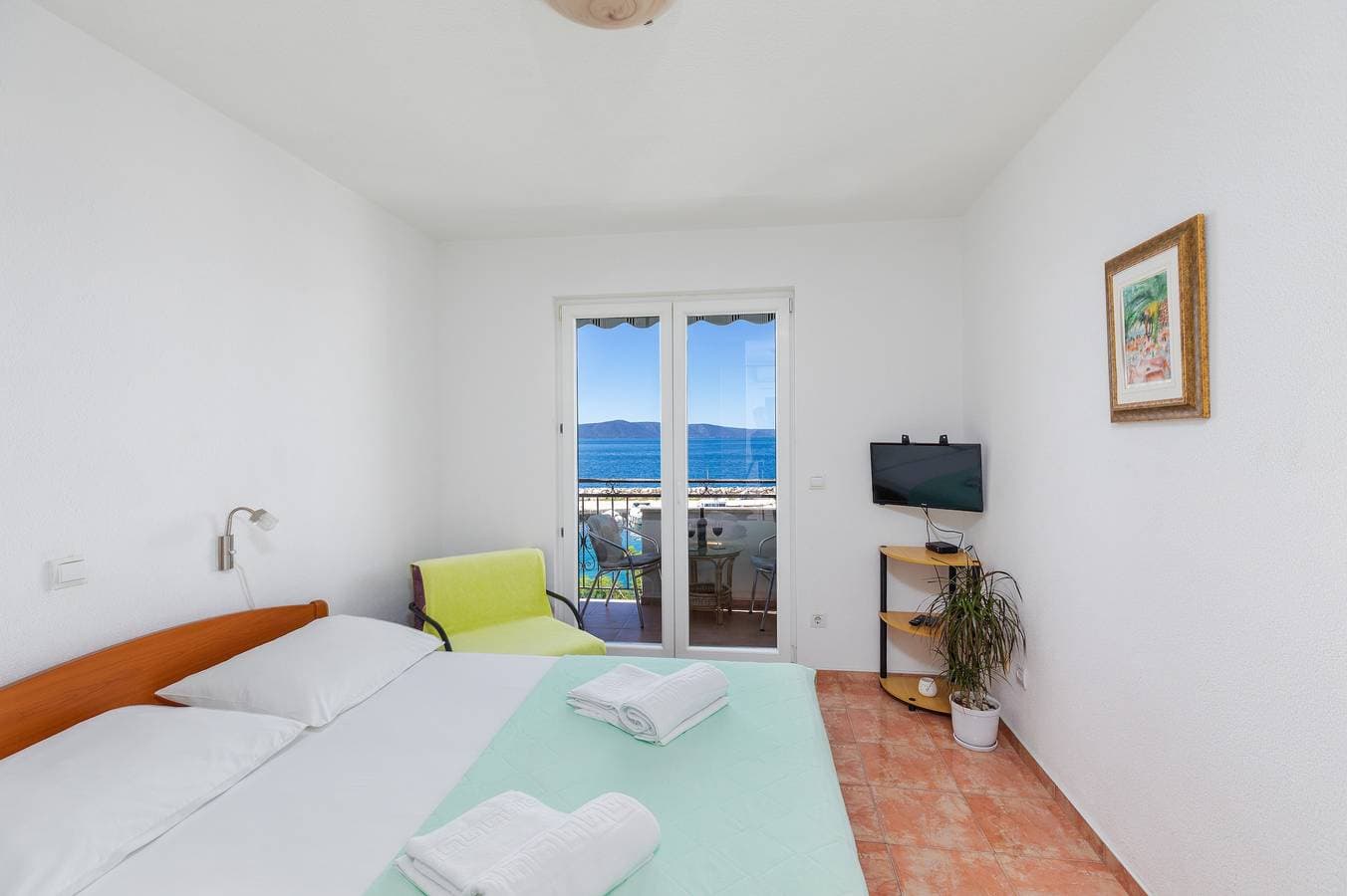 Foto 7 von 12: Studio Appartement am Strand Drasnice, Makarska As-24869-b