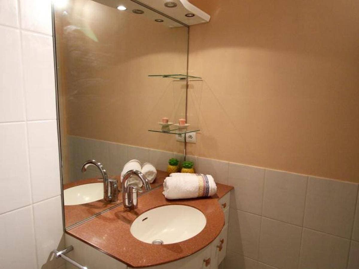 Foto 4 von 21: One-Bedroom House