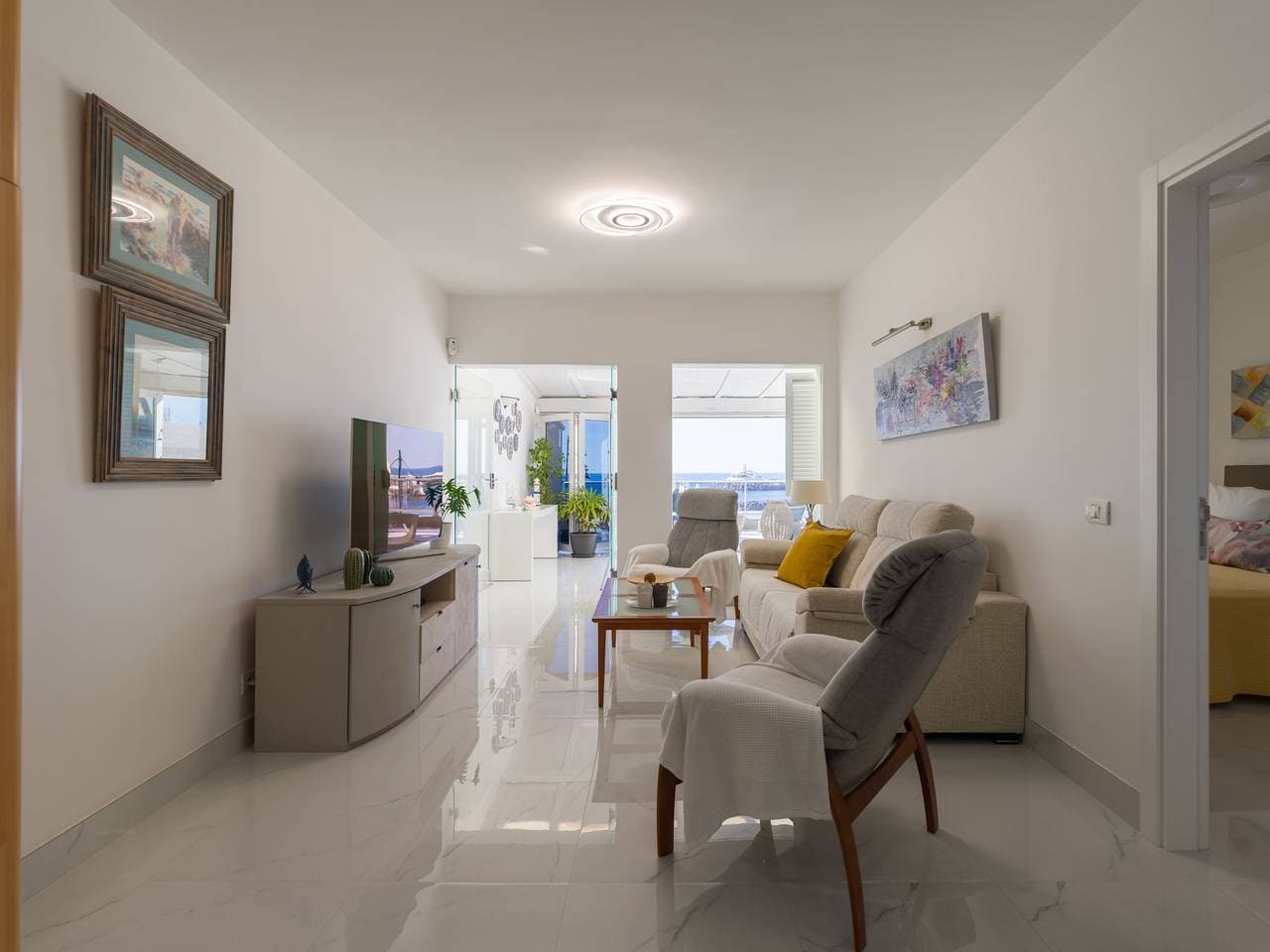 Foto 6 von 40: Wohnung am Mogan Strand mit Meerblick